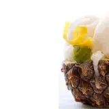 Jak zrobić idealny sorbet ananasowy? Gładki przepis (z/bez maszynki)