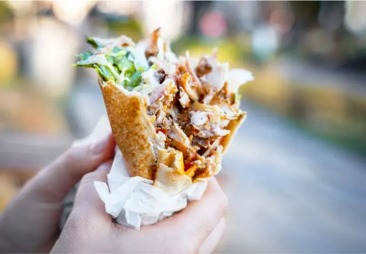 Ile kcal ma kebab box? Zaskakujące fakty i triki na lżejszy posiłek!