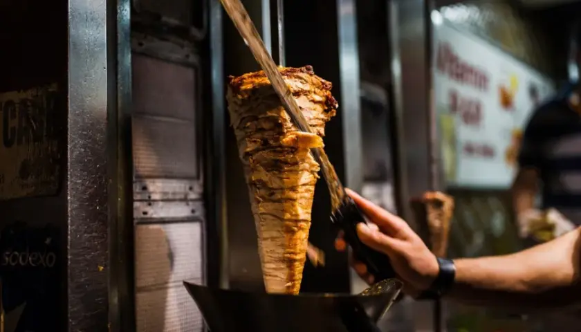 Ile kebabów w Polsce? Poznaj prawdę o rynku wartym miliardy