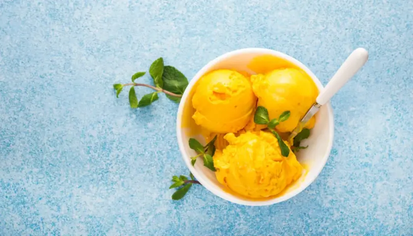 Jak zrobić domowy sorbet? Przepisy, triki na gładką konsystencję
